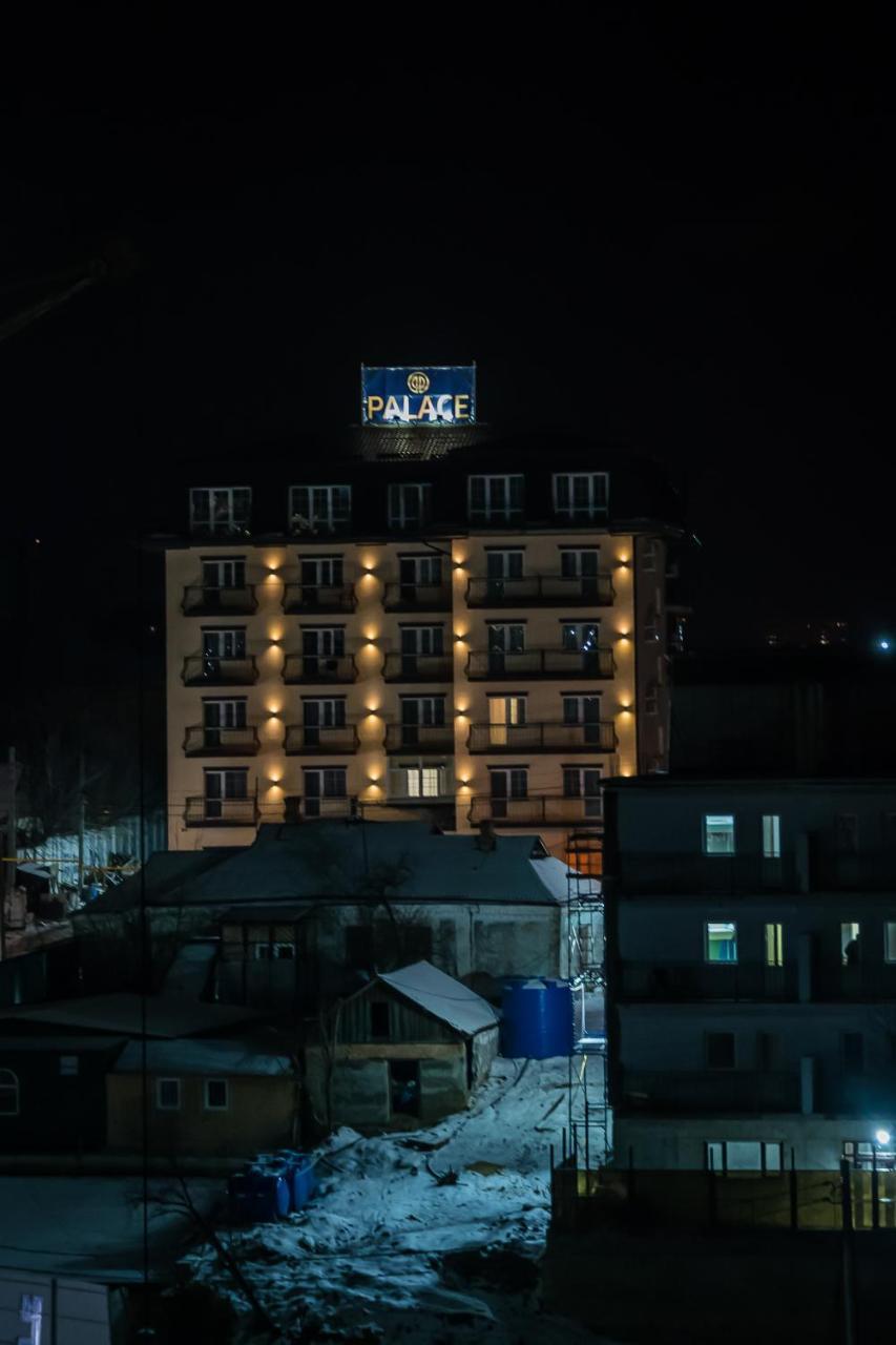 Palace Umanʼ エクステリア 写真